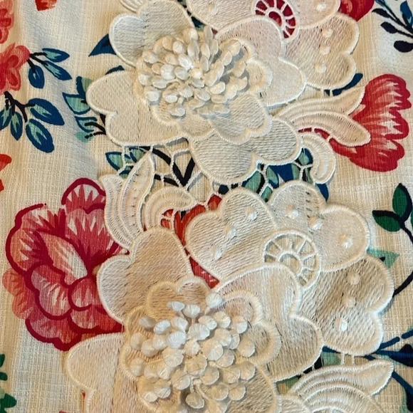 Eliza J sleeveless floral print Floral appliqués shift dress Women’s size 8 - Picture 9 of 14